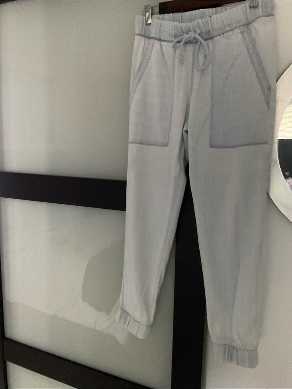 Bella Dahl Pocket Joggers - Picture 2 of 6